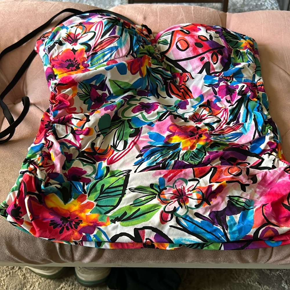 Size 10 swim top